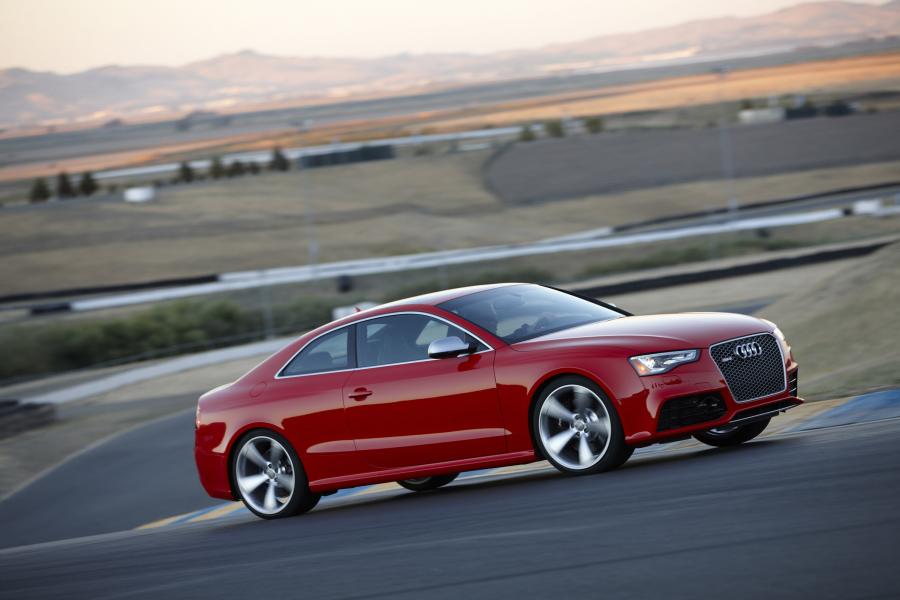  Audi RS5 Coupe 2012 года  (NA) (фото 14 из 104)